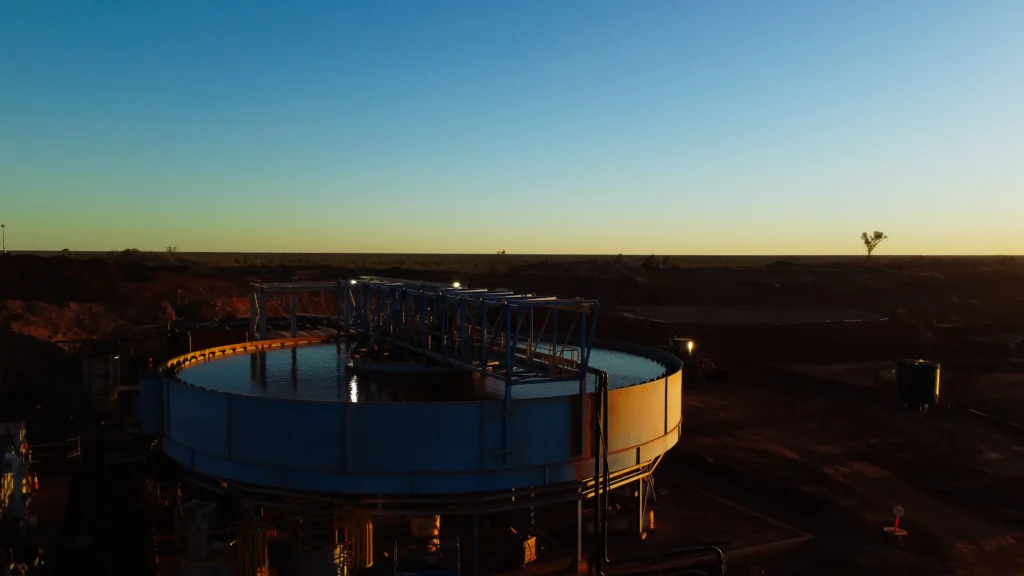 tennant mine sunset skyline